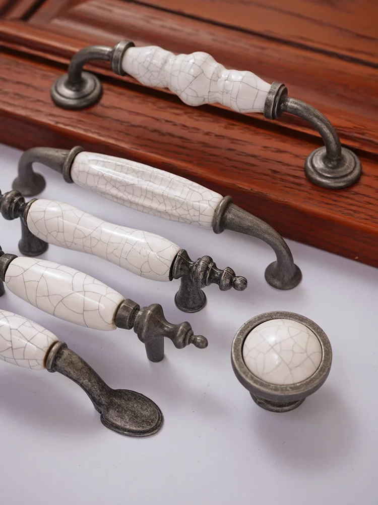 Antique-Style Ceramic Crackle Cabinet Handle - product view 2