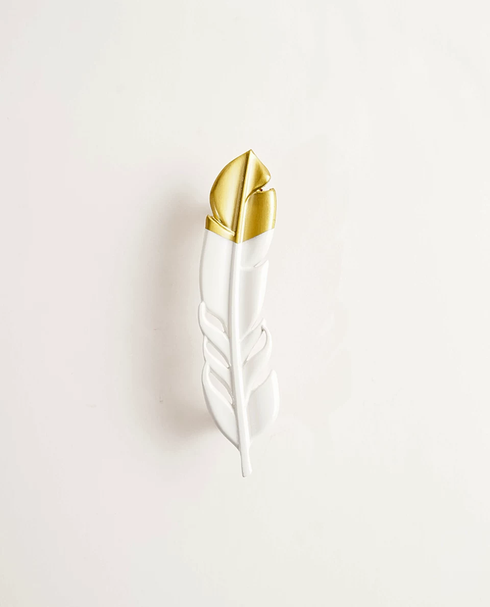 White Metal Feather Handle for Cabinet Door and Drawer, 1 Piece - product view 11